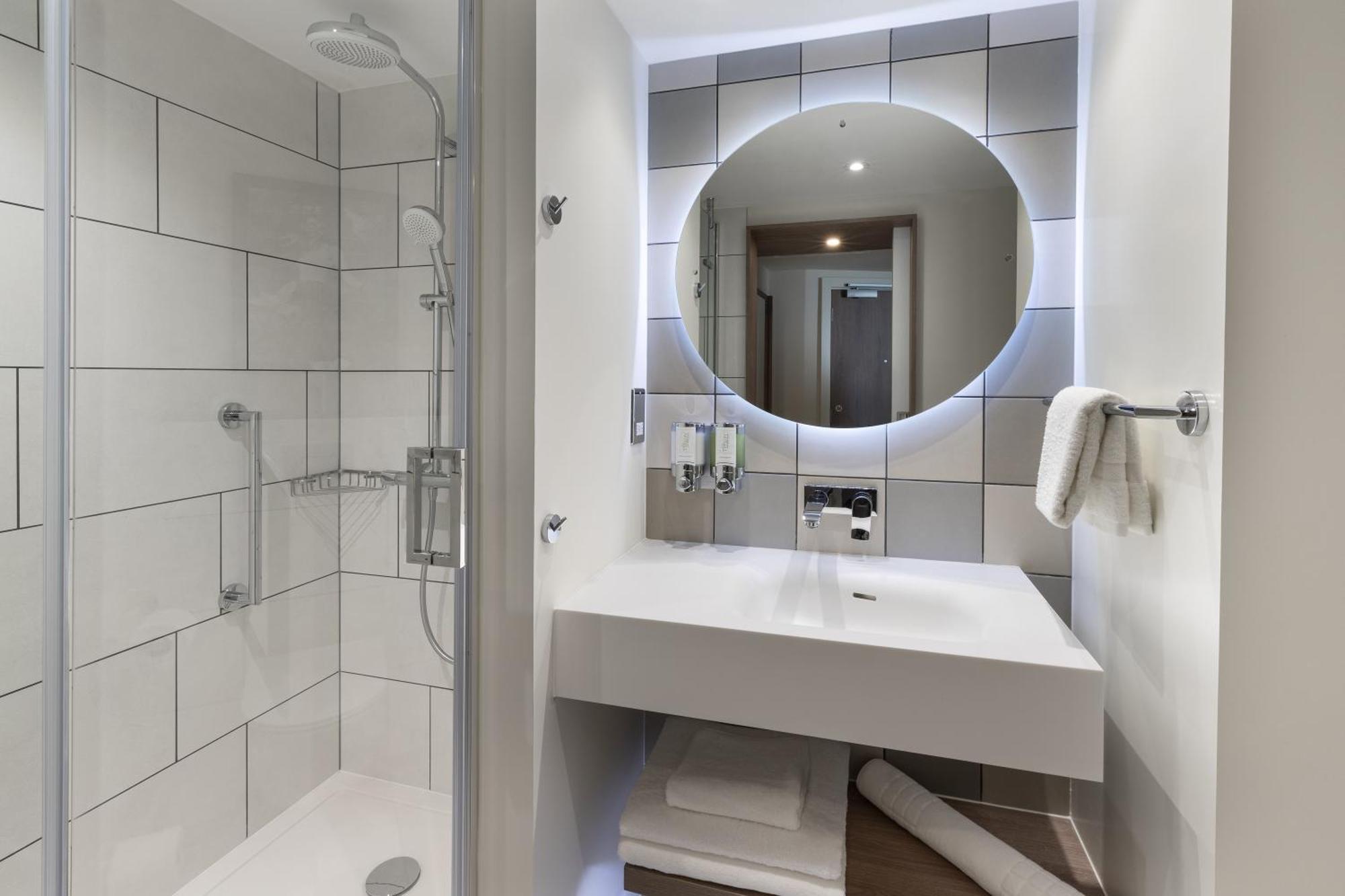 Hampton By Hilton Dublin City Centre Bagian luar foto