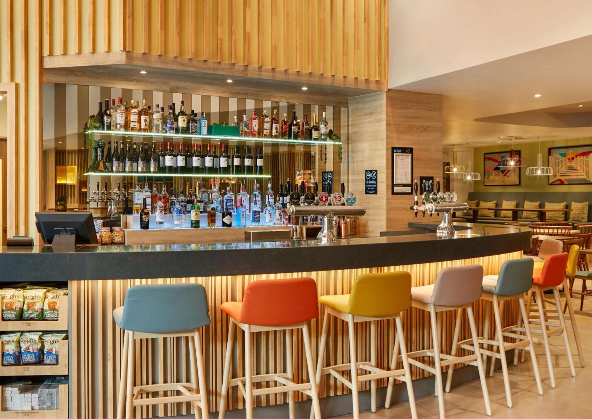 Hampton By Hilton Dublin City Centre Bagian luar foto