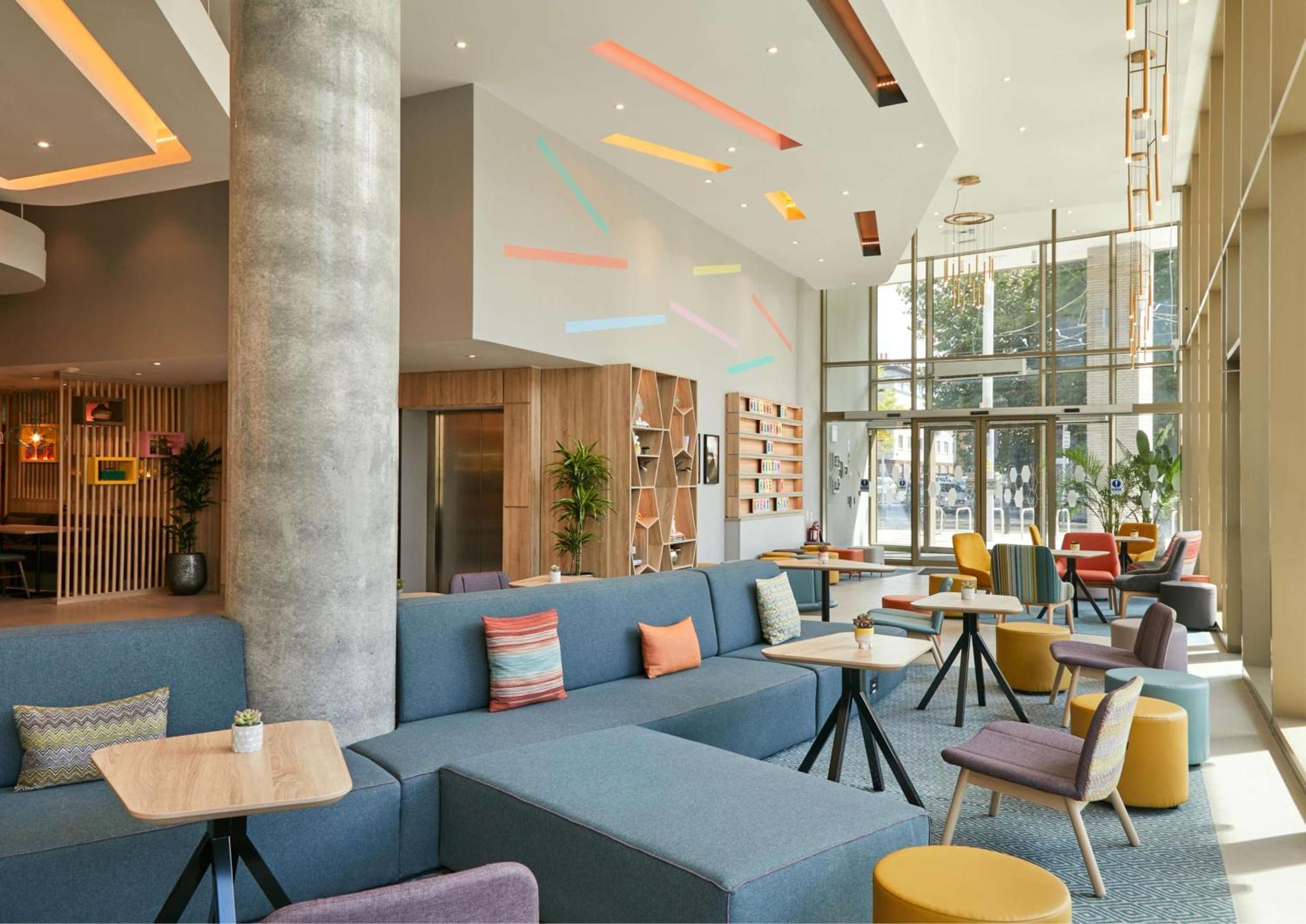 Hampton By Hilton Dublin City Centre Bagian luar foto